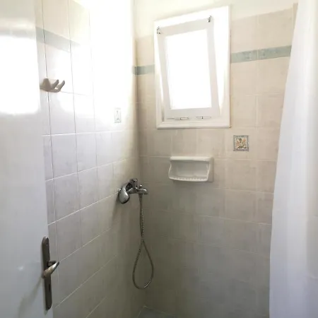 Twin House 3* Spetses Town