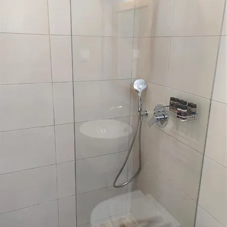 Twin House Guest house
